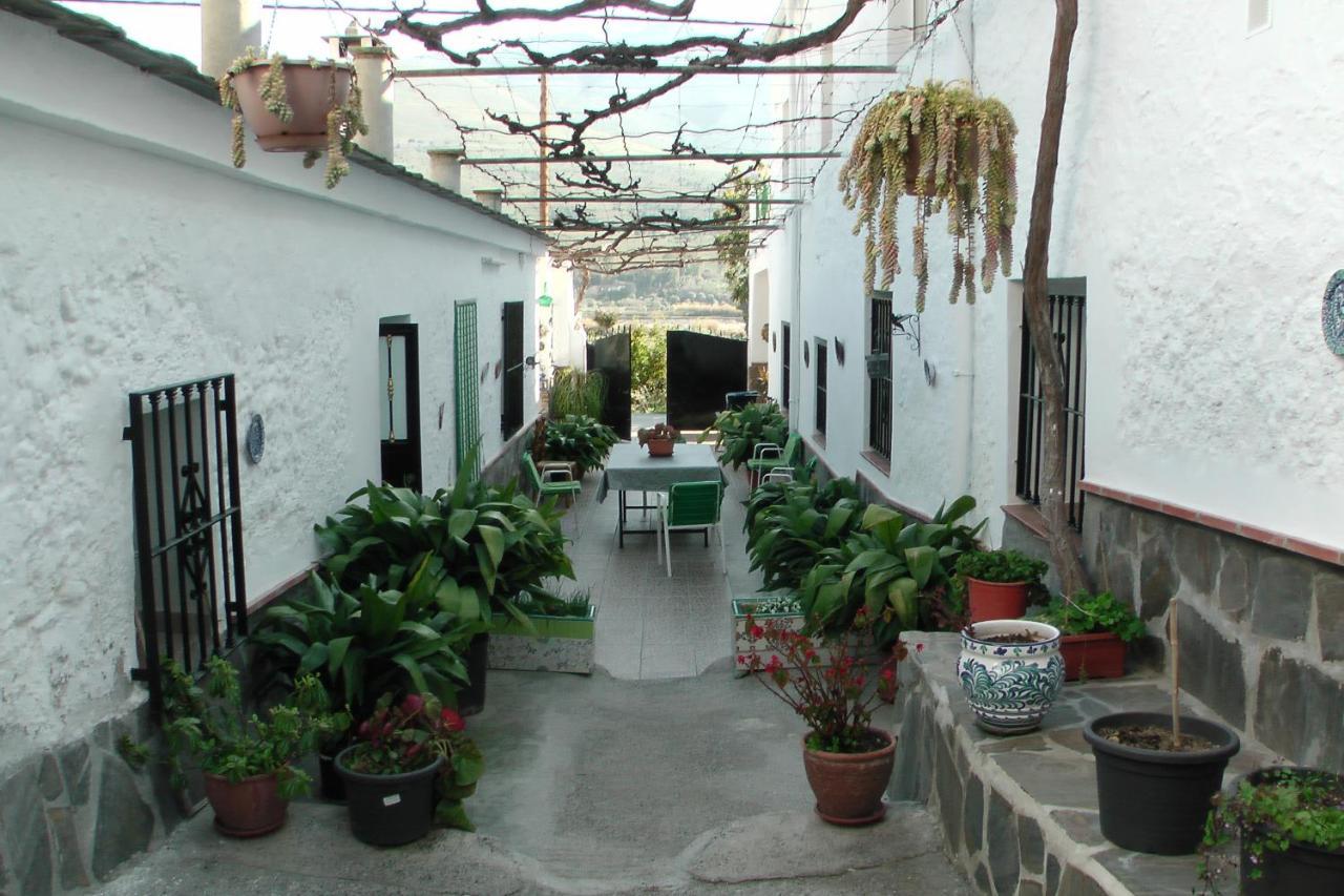 Gasthaus La Granada Orgiva Exterior foto